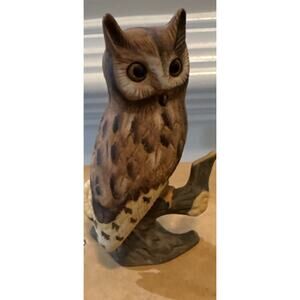 Vintage Ceramic Horned Owl on Tree Stump Made in Taiwan Figurine Collectible